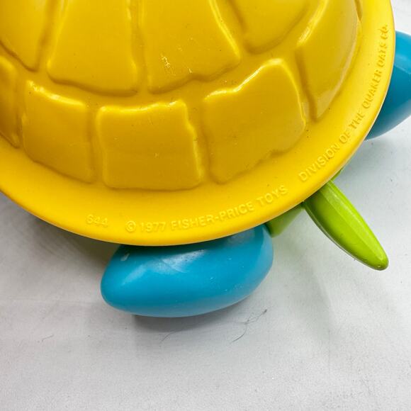 Vintage 1970s Fisher Price Tag Along Sailor Hat Turtle Pull Toy Retro - Picture 4 of 8